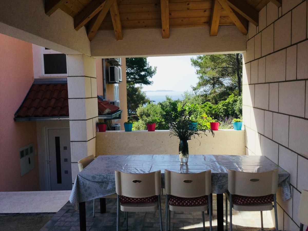 Villa Bella Vista Lumbarda Bagian luar foto